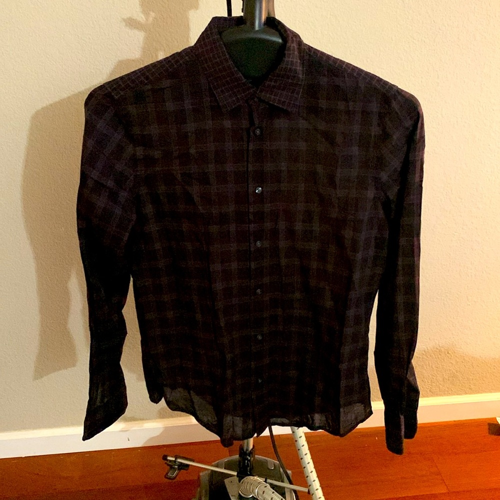 Vince Black and Red Checked Shirt. Contrast Checked Collar.